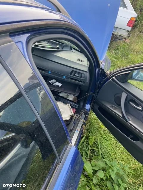 USZCZELKI USZCZELKA LEWA PRAWA DRZWI PRZÓD TYŁ BMW E90 E91 - 2