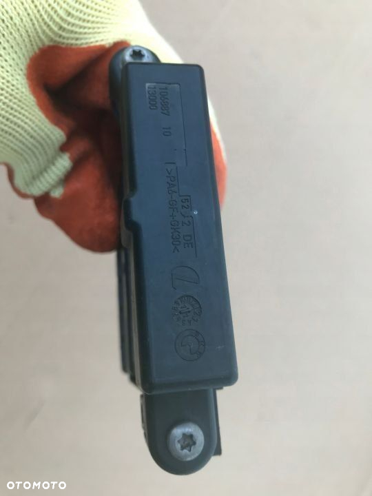 Moduł BMW F01 F02 F04 F07 F10 10--17r. przekaźnik wentylatorów sterownik rozdzielacz prądu 9153418 - 6