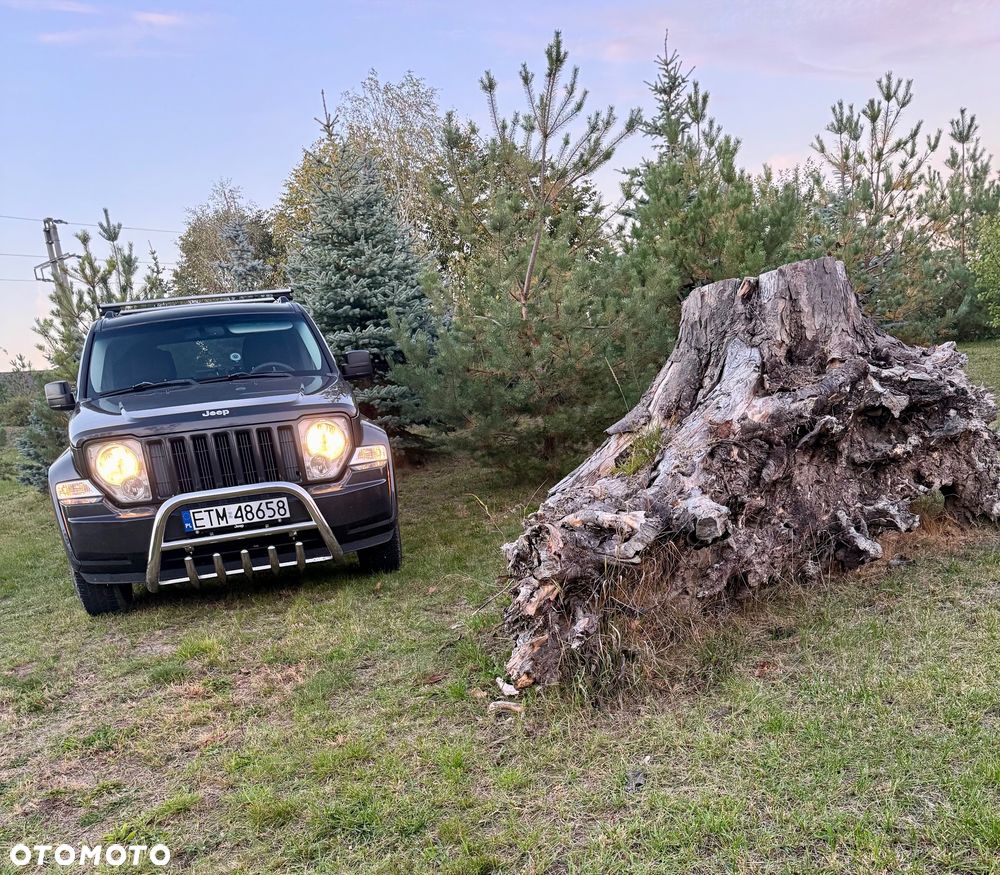 Jeep Liberty 3.7 4x4 - 1