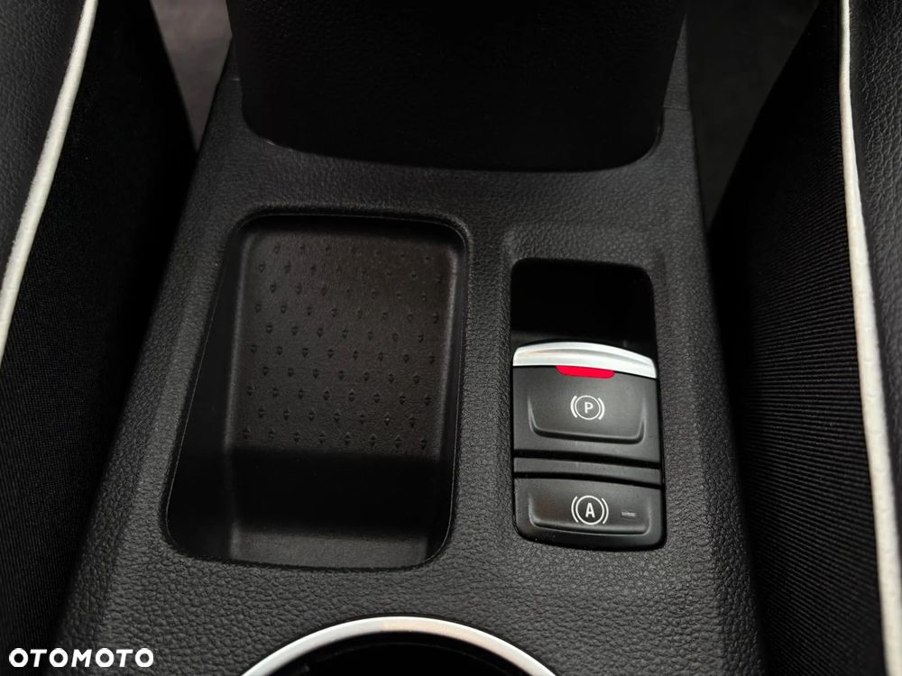 Renault Captur - 19