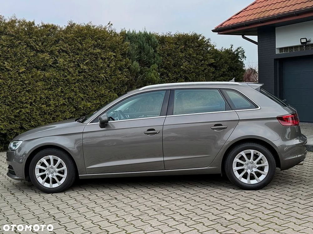 Audi A3 Sportback 1.4 TFSI Attraction - 8