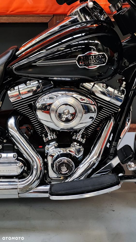 Harley-Davidson Touring Electra Glide - 19
