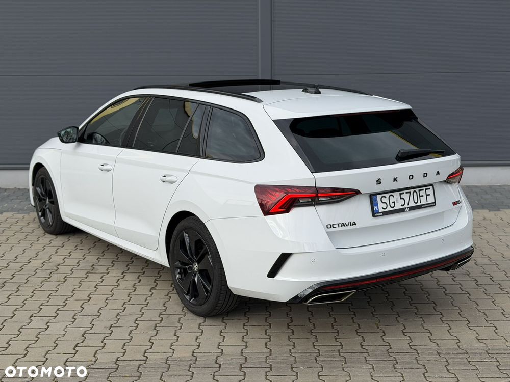 Skoda Octavia 2.0 TDI DSG 4x4 RS Plus - 5