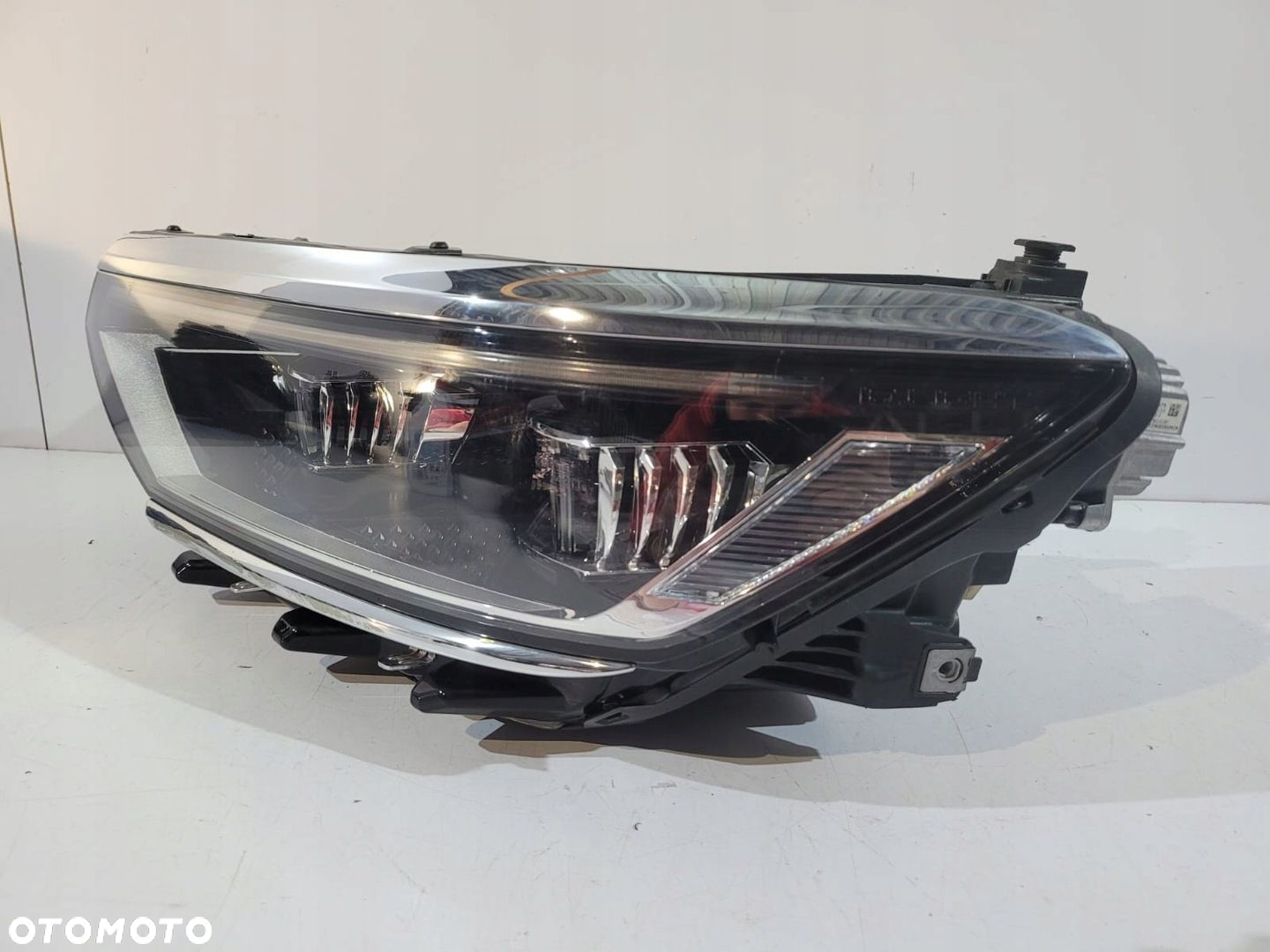 VW Passat B8 Lift - Lampa Full Led - L 13575 - 4