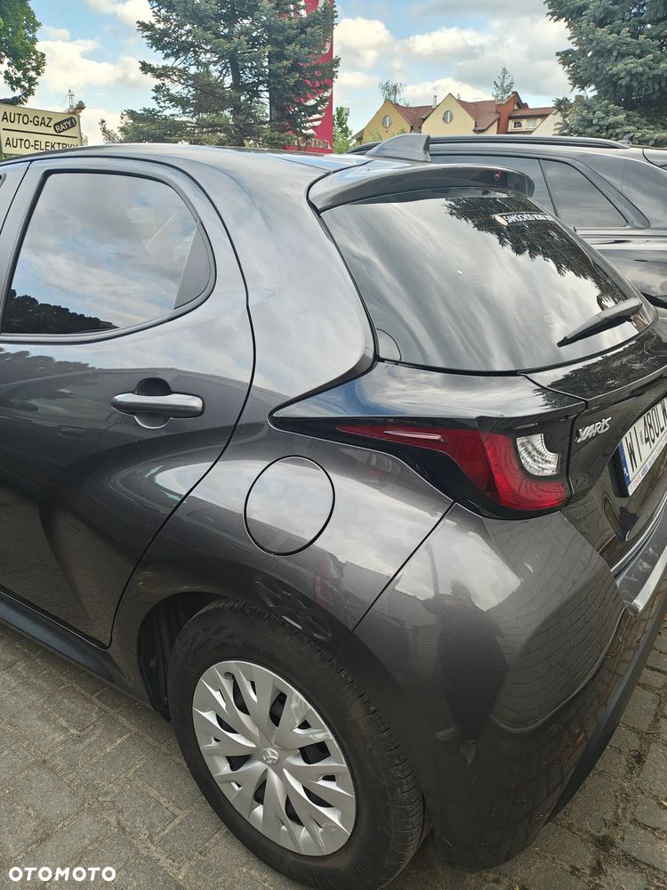 Toyota Yaris 1.5 Comfort - 6