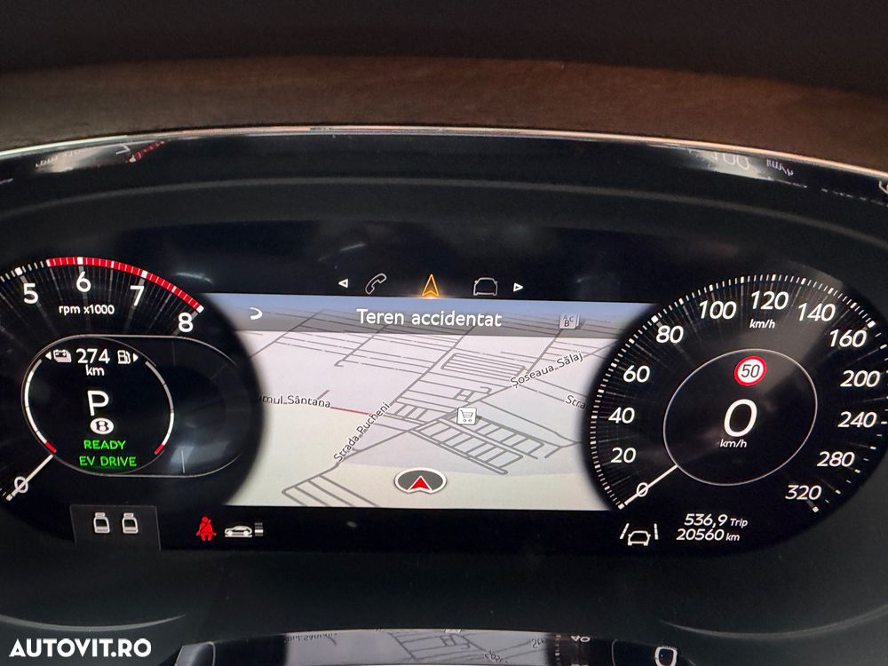 Bentley Bentayga - 32