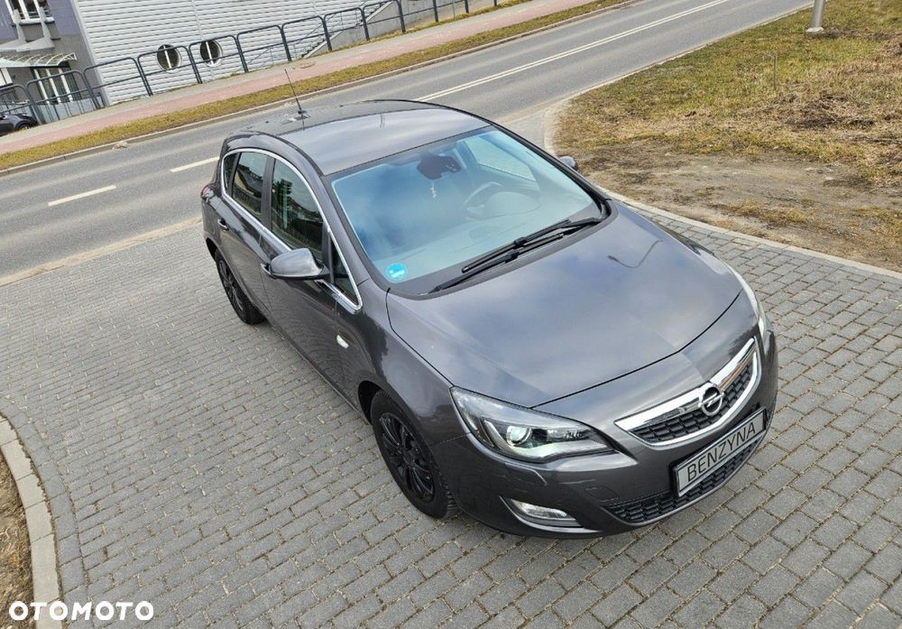 Opel Astra - 22