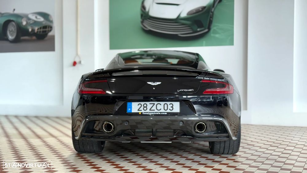 Aston Martin Vanquish Touchtronic 2 - 4