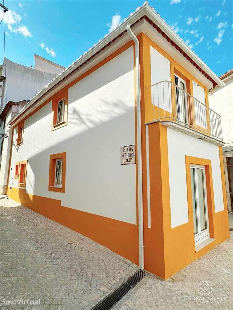 Apartamento T1 em Remodelação Total no Centro Histórico de Torres Nova - Grande imagem: 4/12