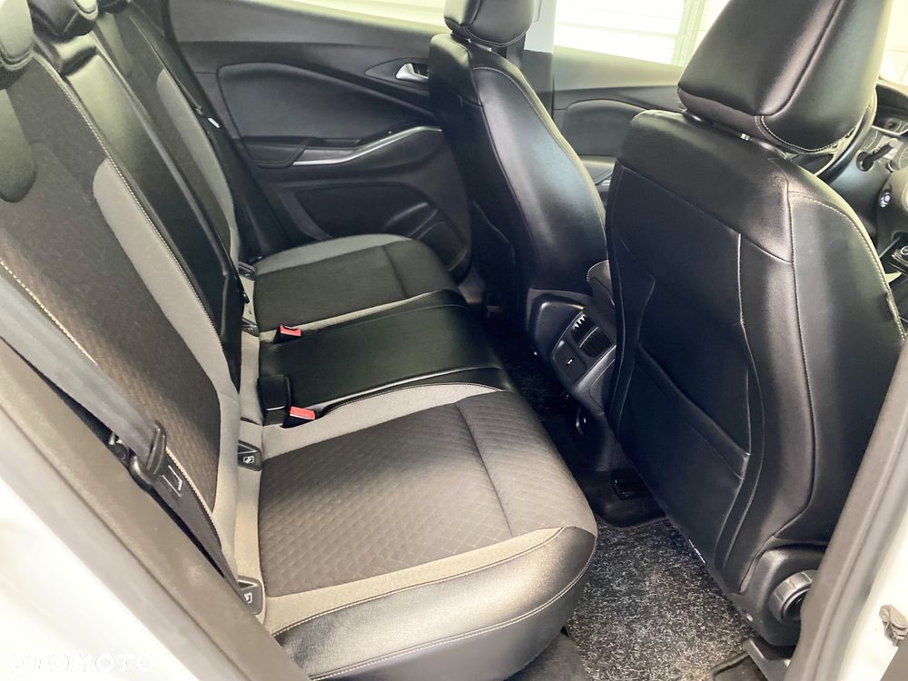 Opel Grandland X 1.5 CDTI Design Line S&S - 14