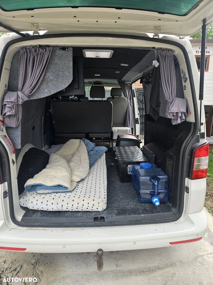 Volkswagen Caravelle - 25