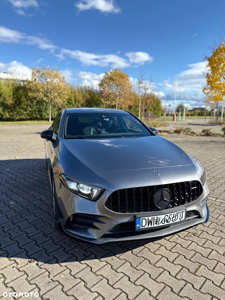 Mercedes-Benz Klasa A 250 e PHEV AMG Line 8G-DCT - 3