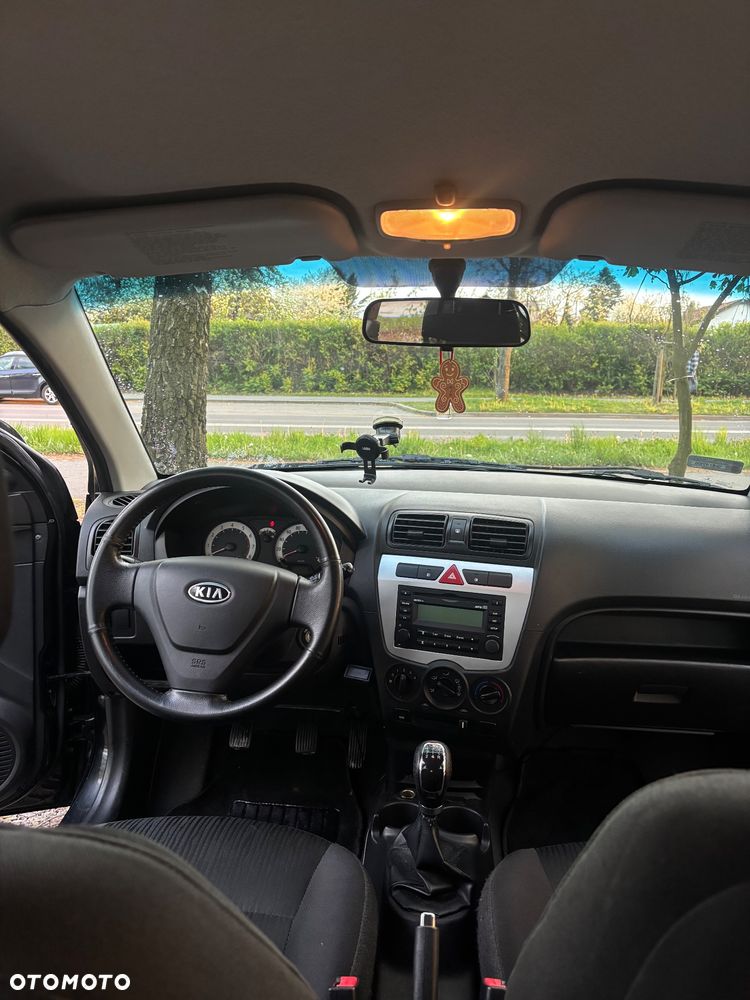 Kia Picanto 1.1 - 12