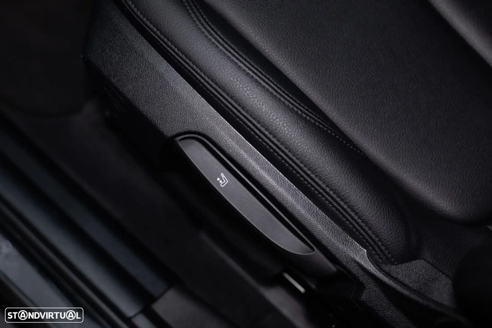 BMW X1 16 d sDrive Line Sport Auto - 23