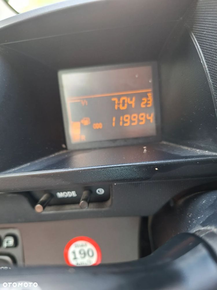 Toyota iQ 1.0 - 18