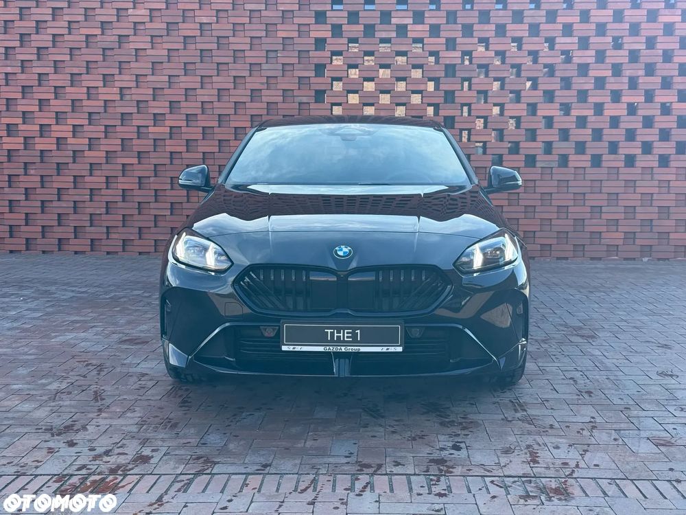 BMW Seria 1 120i - 4