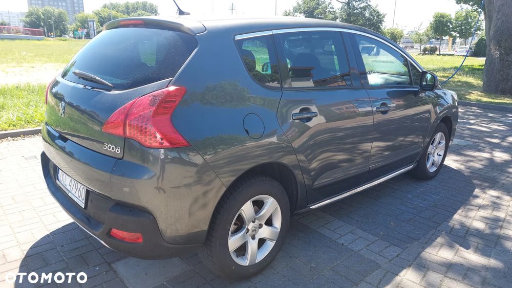 Peugeot 3008 1.6 HDi Premium - 16