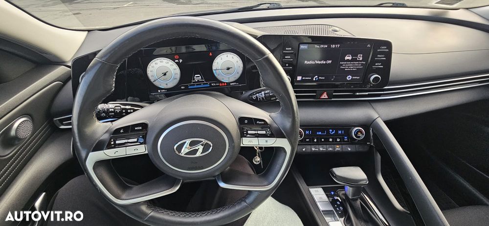 Hyundai Elantra 1.6 l 123 CP CVT Highway - 10