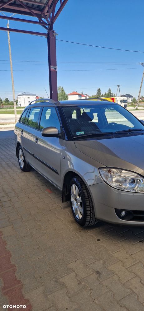 Skoda Fabia 1.4 16V Active - 2