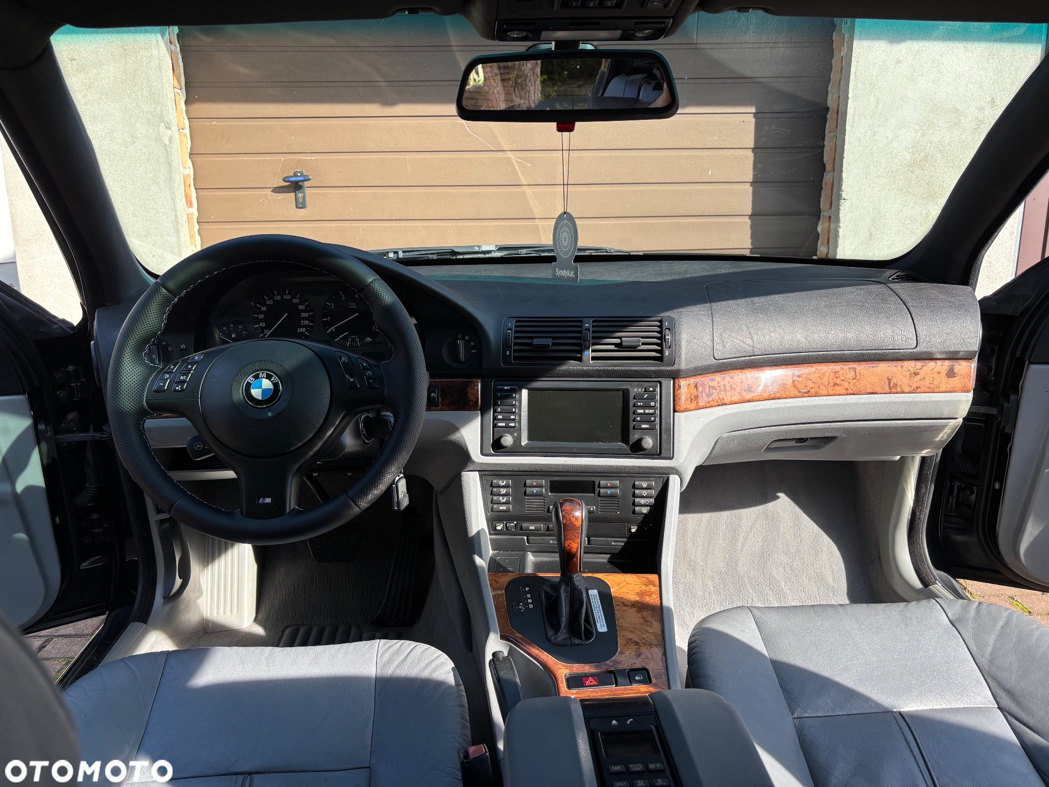 BMW Seria 5 - 11