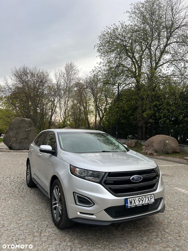 Ford Edge - 2
