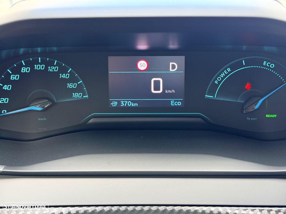 Peugeot e-208 E-Style — fotografia 3