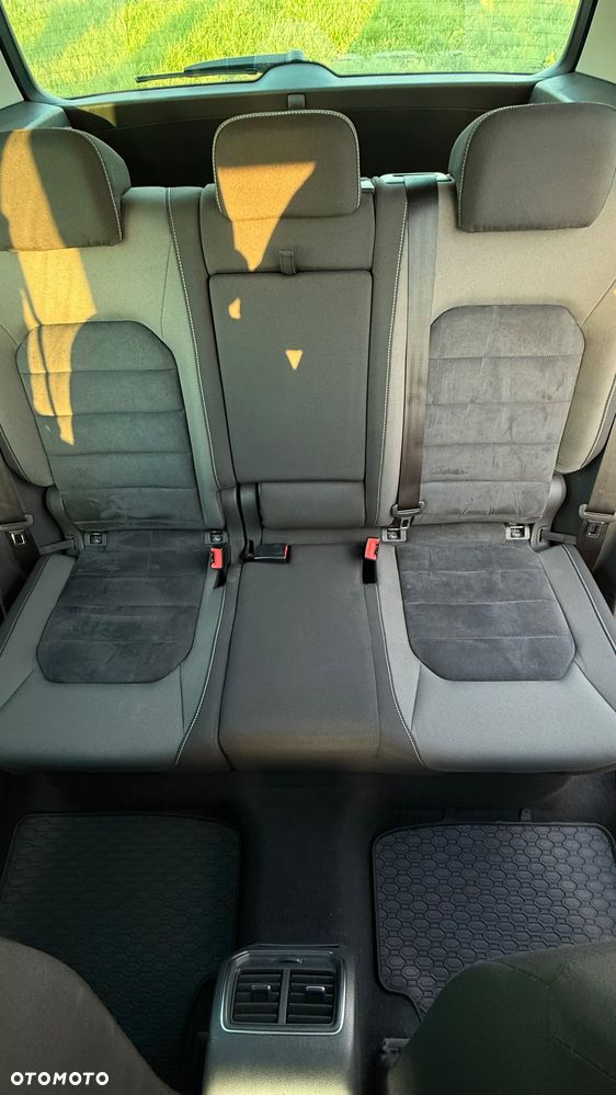 Volkswagen Golf Sportsvan SV 1.6 TDI BMT Highline DSG - 28