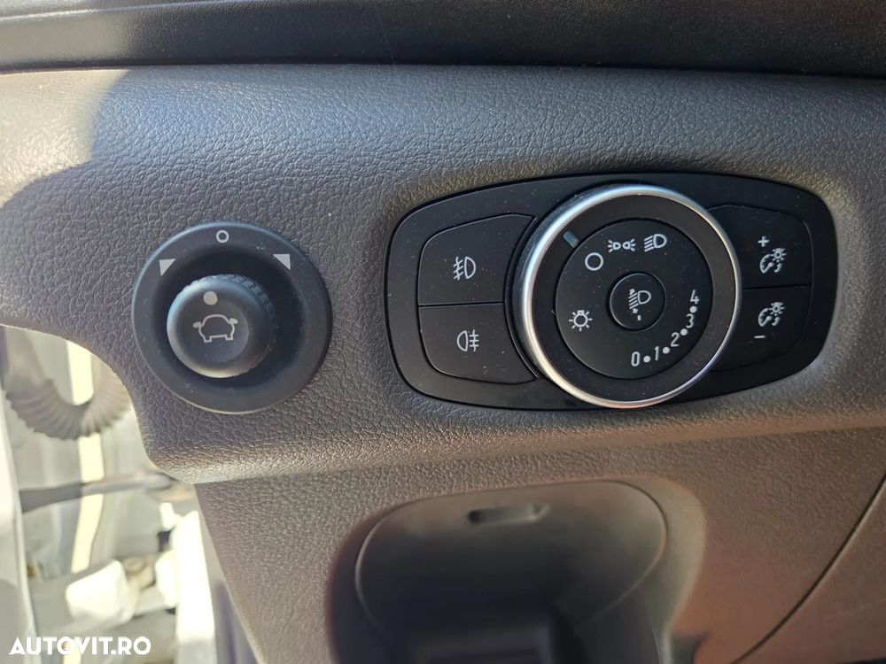 Ford New Transit L4H3 - 36