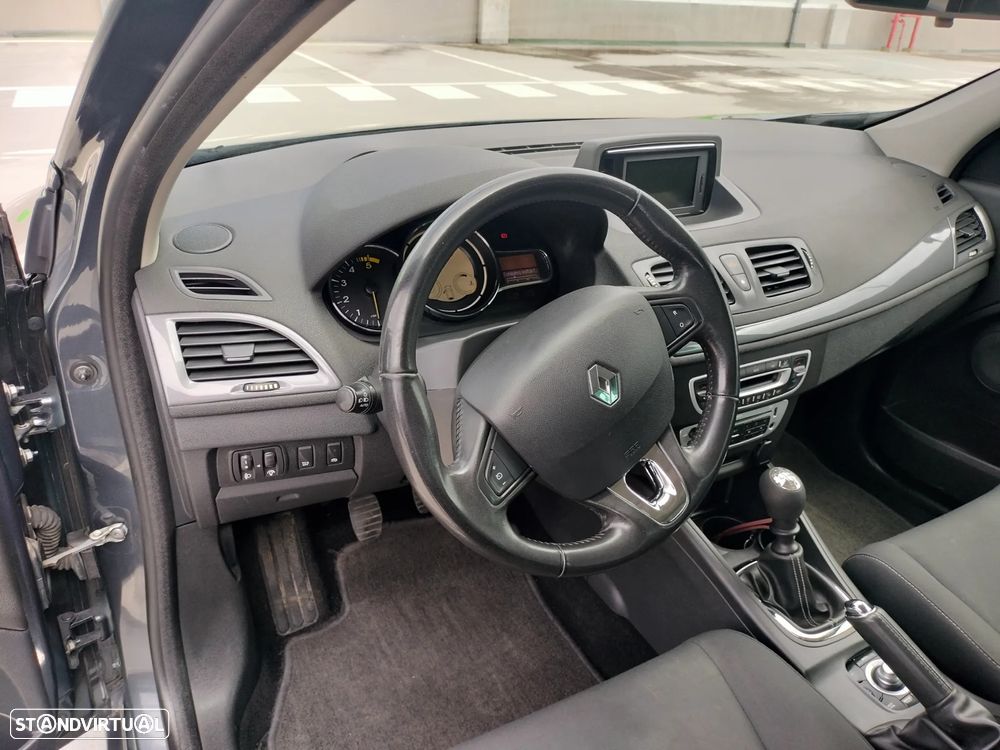 Renault Mégane 1.5 dCi Limited - 6