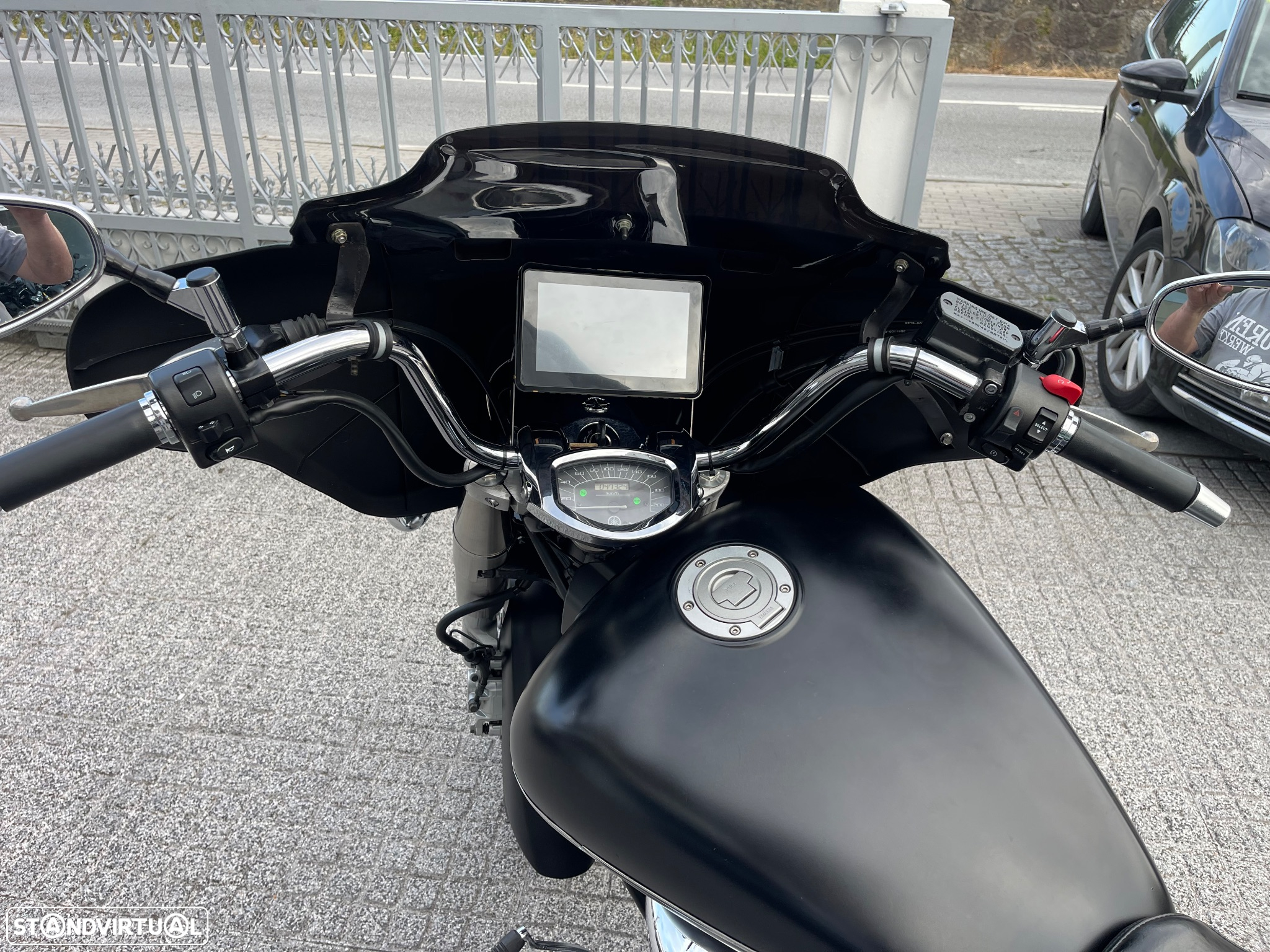 Yamaha XVS X s 1300 A - 12