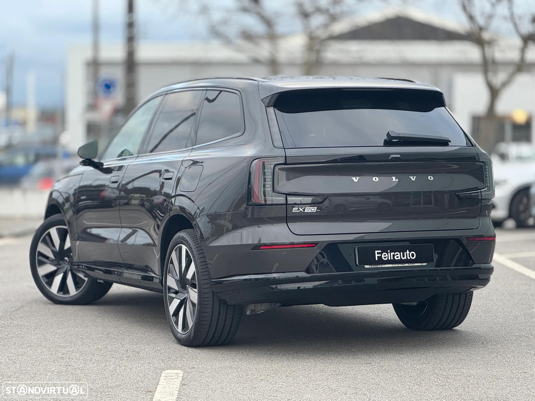 Volvo EX90 111 kWh Twin Motor Ultra - 4