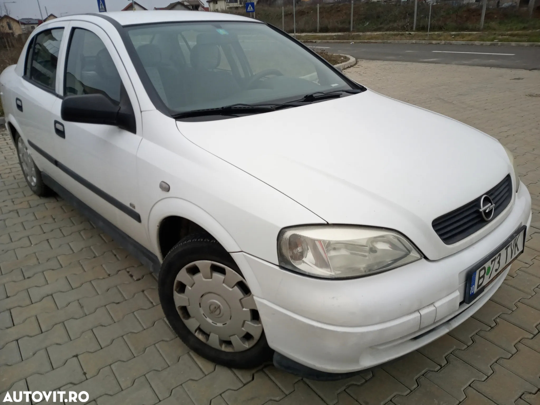 Opel Astra Classic 1.4i - 16