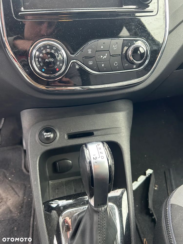 Renault Captur - 10