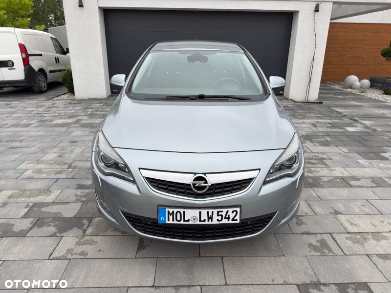 Opel Astra 1.4 Turbo Innovation - 2
