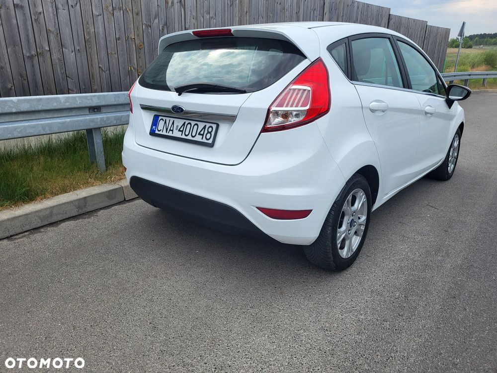Ford Fiesta 1.5 TDCi St&St Ambiente - 4