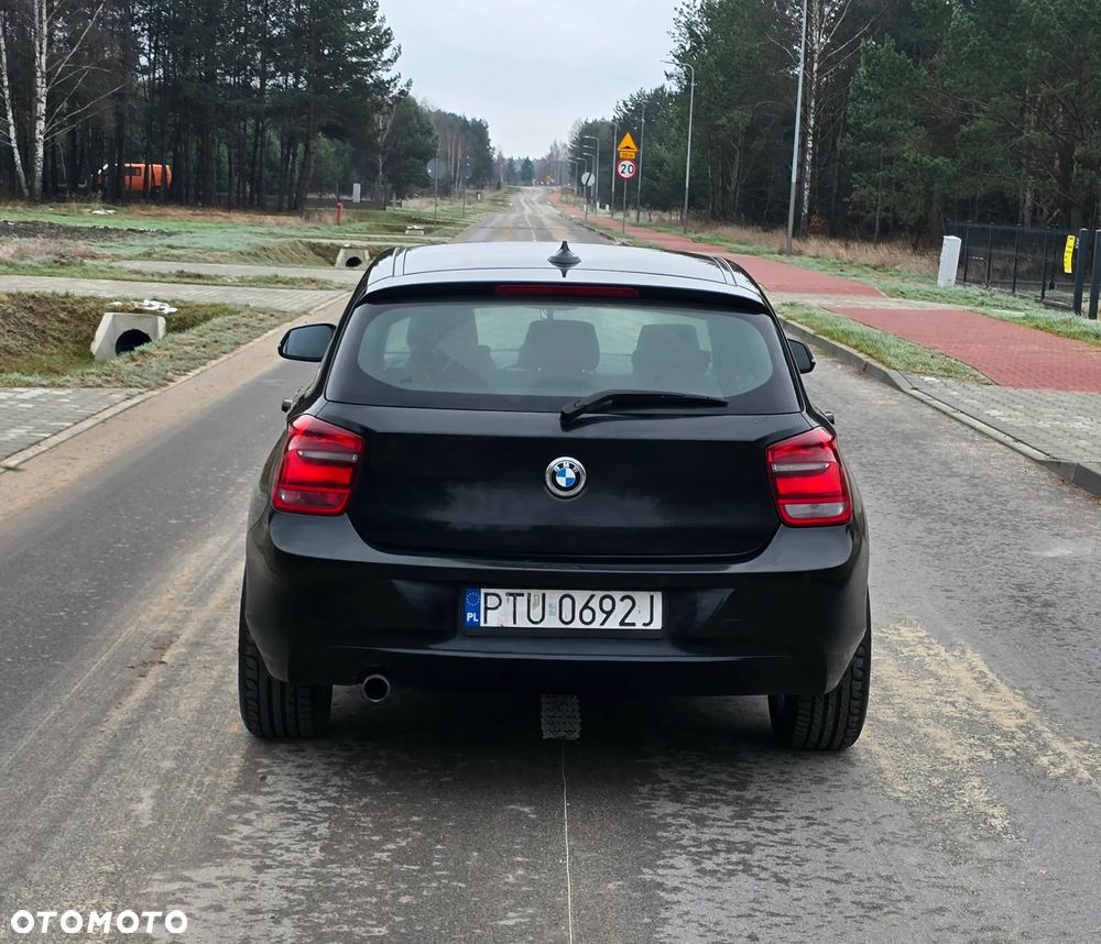 BMW Seria 1 118d Sport Line - 8