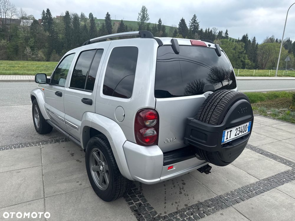Jeep Cherokee 2.8 CRD Automatik Limited - 10