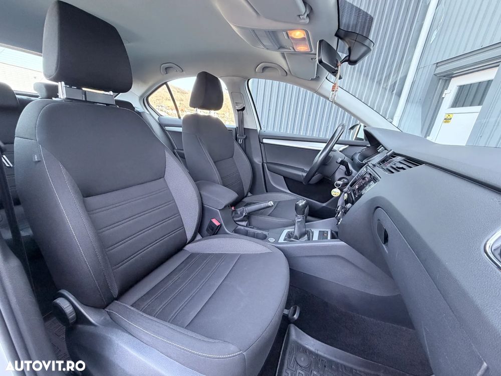 Skoda Octavia 1.6 TDI Ambition - 13