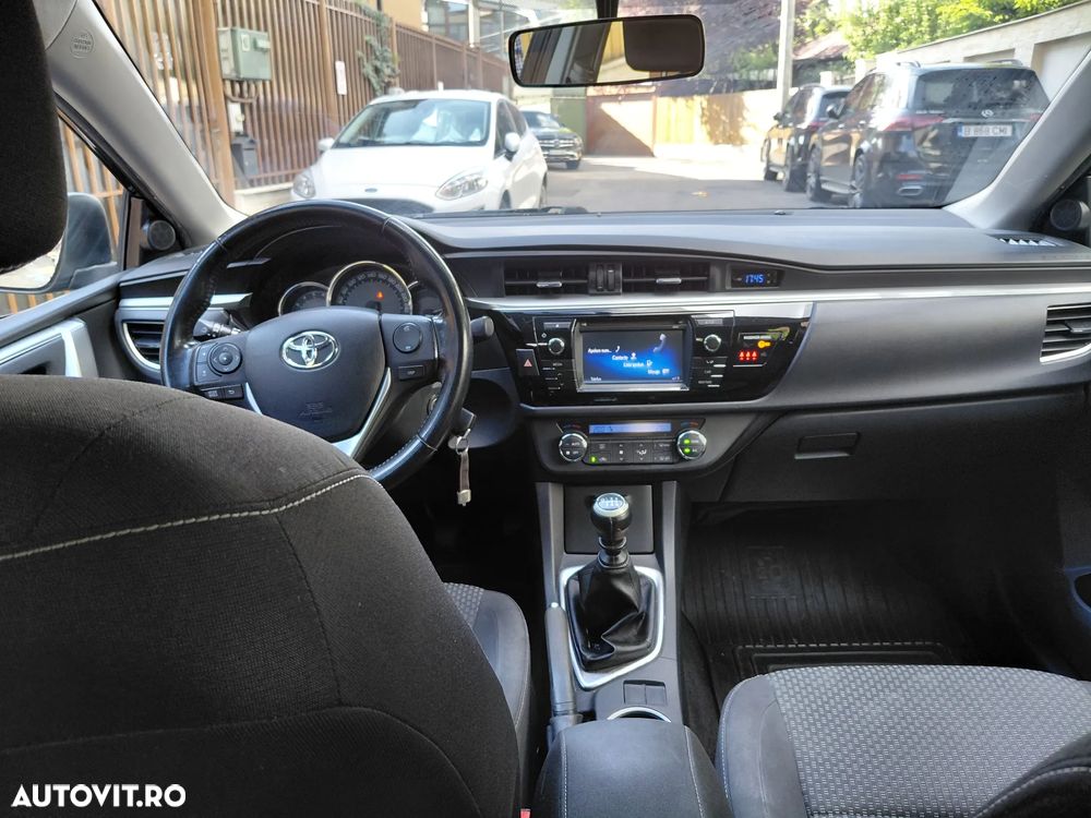 Toyota Corolla 1.4 D-4D Luna - 4