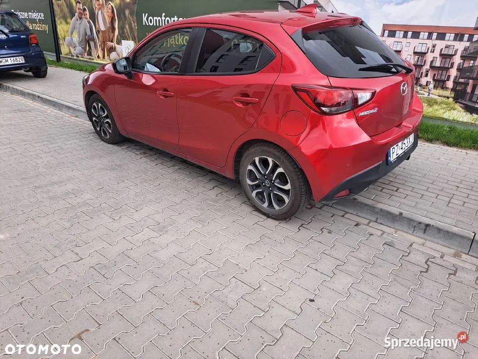 Mazda 2 - 1