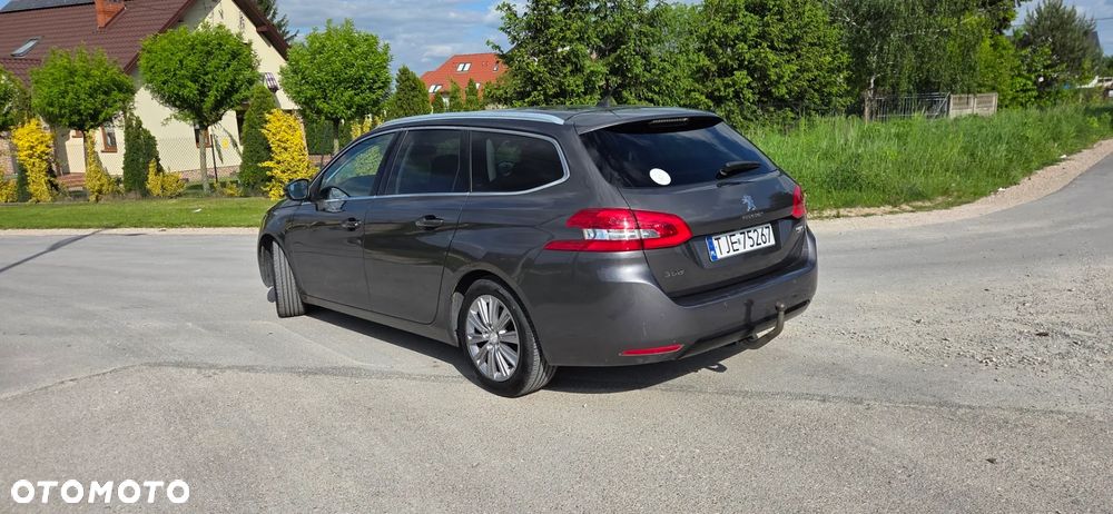 Peugeot 308 - 5