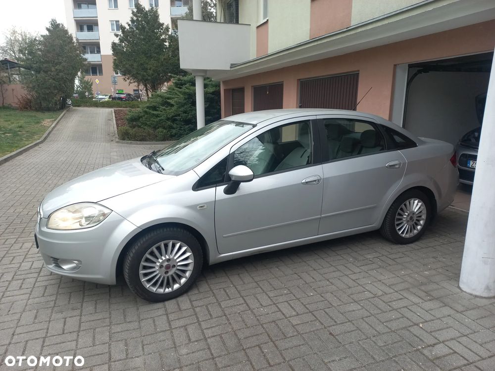 Fiat Linea 1.4 T-Jet 16V Dynamic - 2