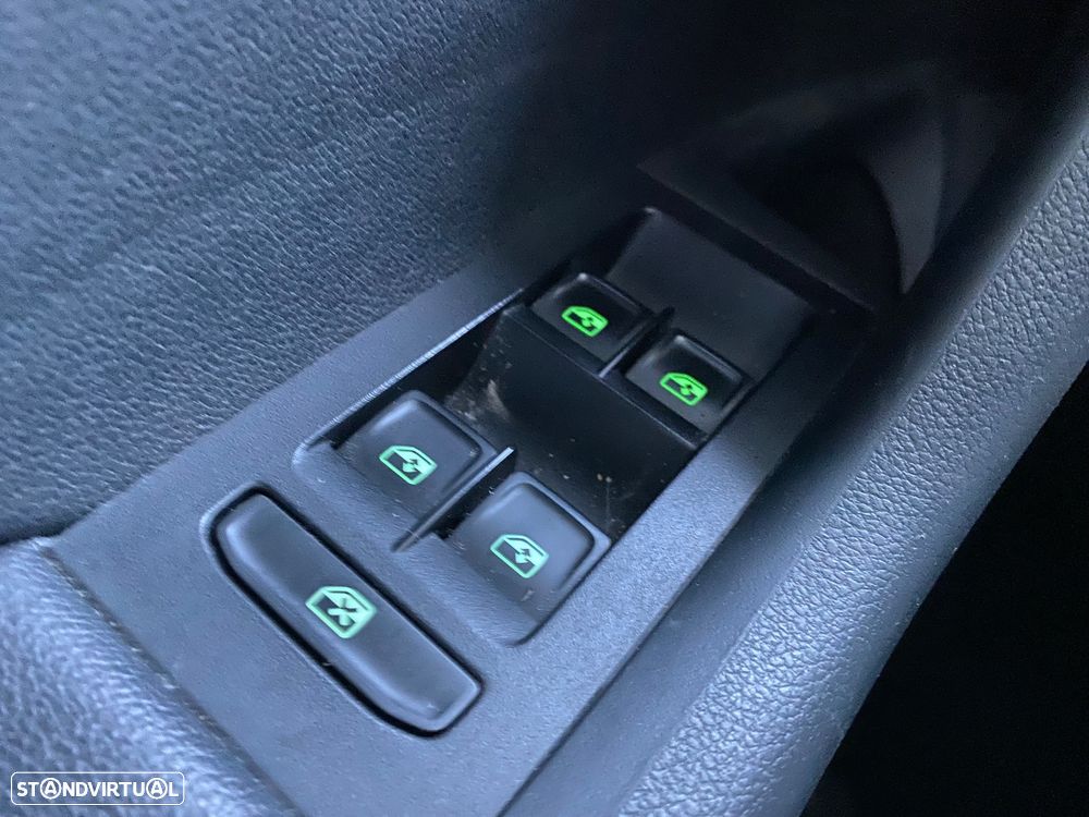 Skoda Octavia Break 1.6 TDI DSG Premium Edition - 12