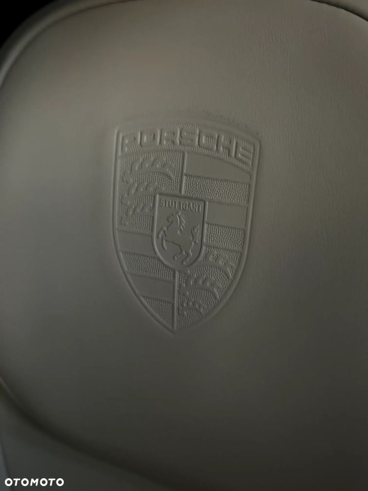Porsche Cayenne E-Hybrid - 16