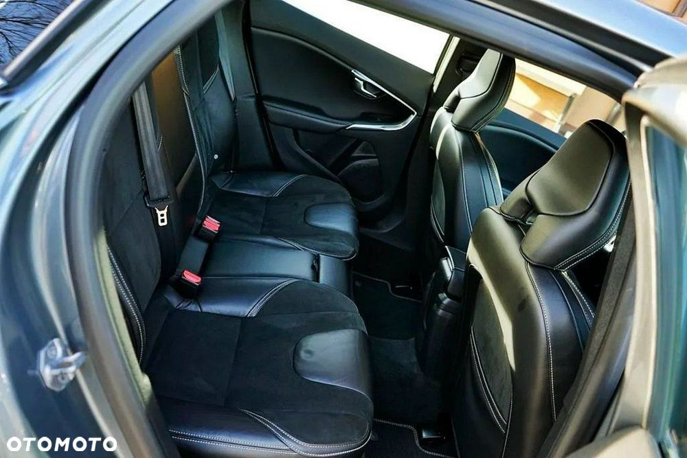 Volvo V40 D2 Base - 15