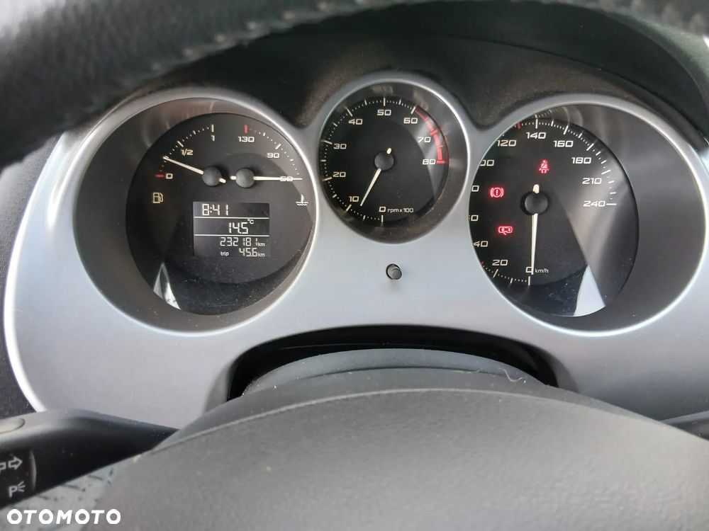 Seat Altea 1.2 TSI Reference Copa - 24
