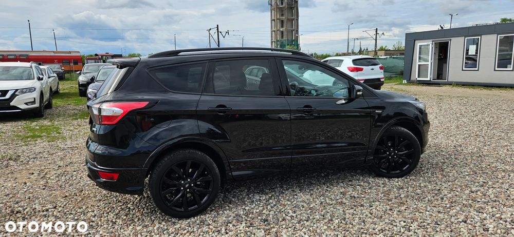 Ford Kuga - 25