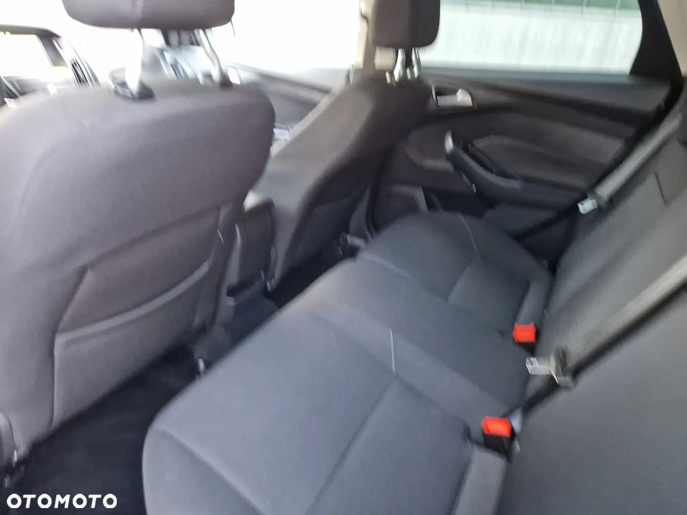 Ford Focus - 20