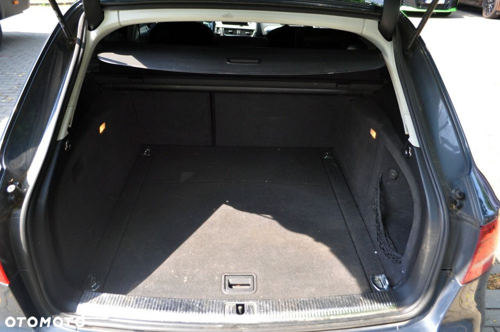 Audi A4 Avant - 9