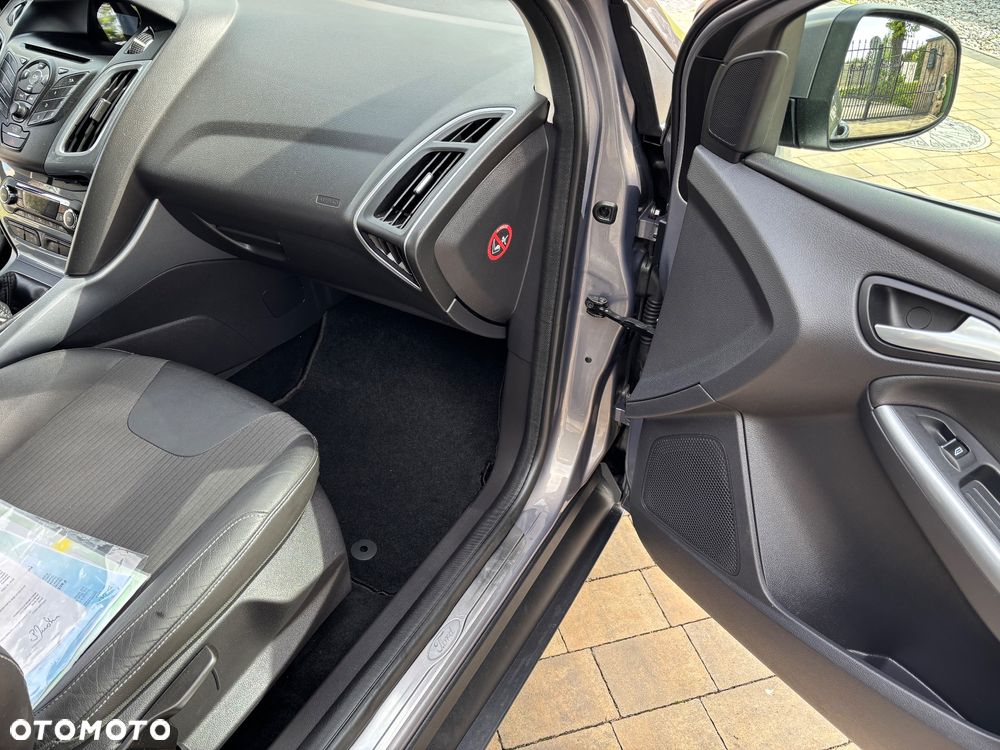 Ford Focus 1.6 TDCi DPF Start-Stopp-System Titanium - 34